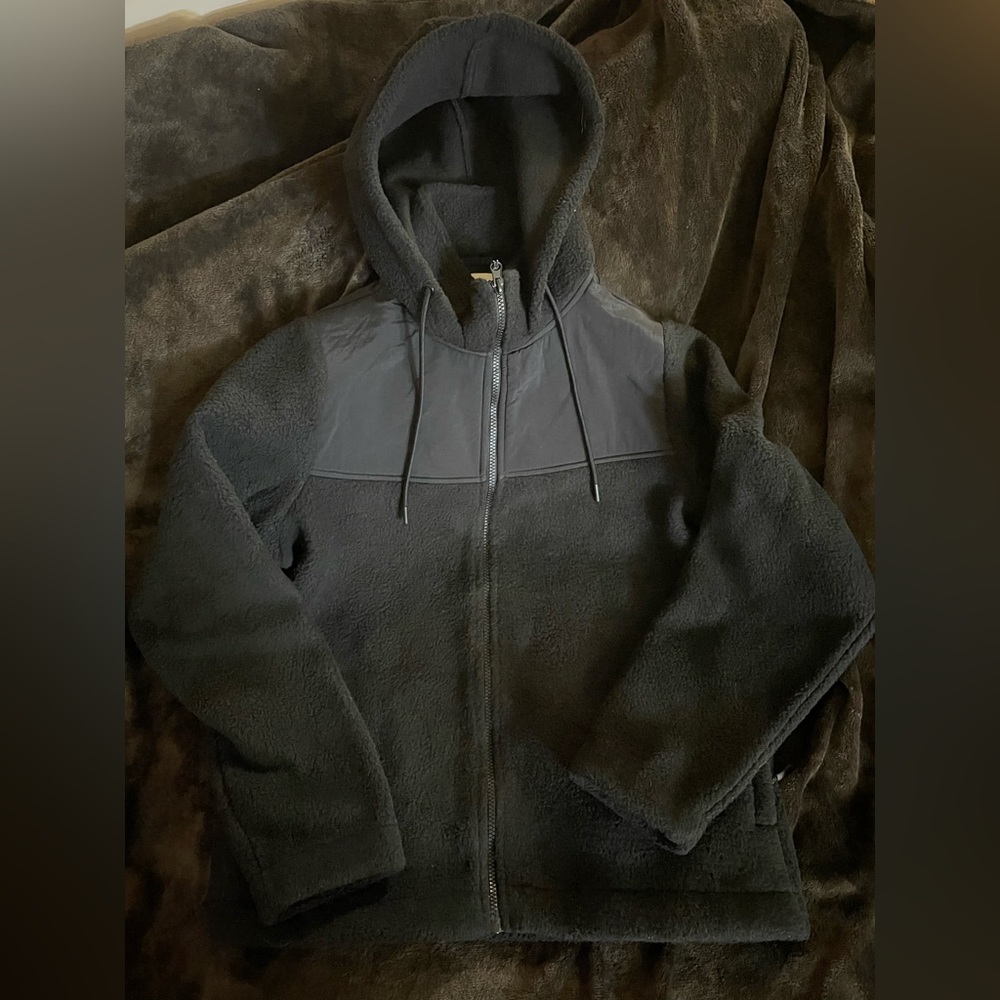 Women’s Sherpa Zip Up Sweatshirt